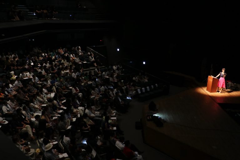 人生初の講演会の様子