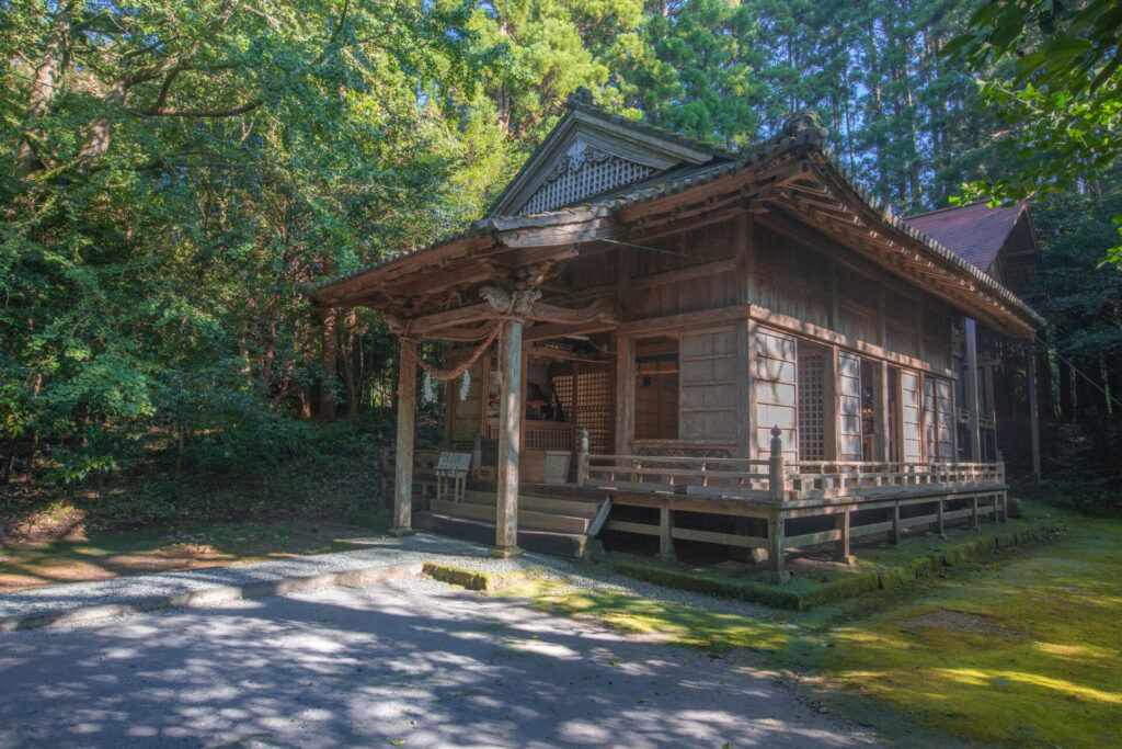 潮嶽神社