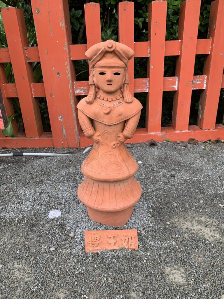 御祭神のウガヤフキアズノミコトの母・豊玉姫を模した埴輪！？